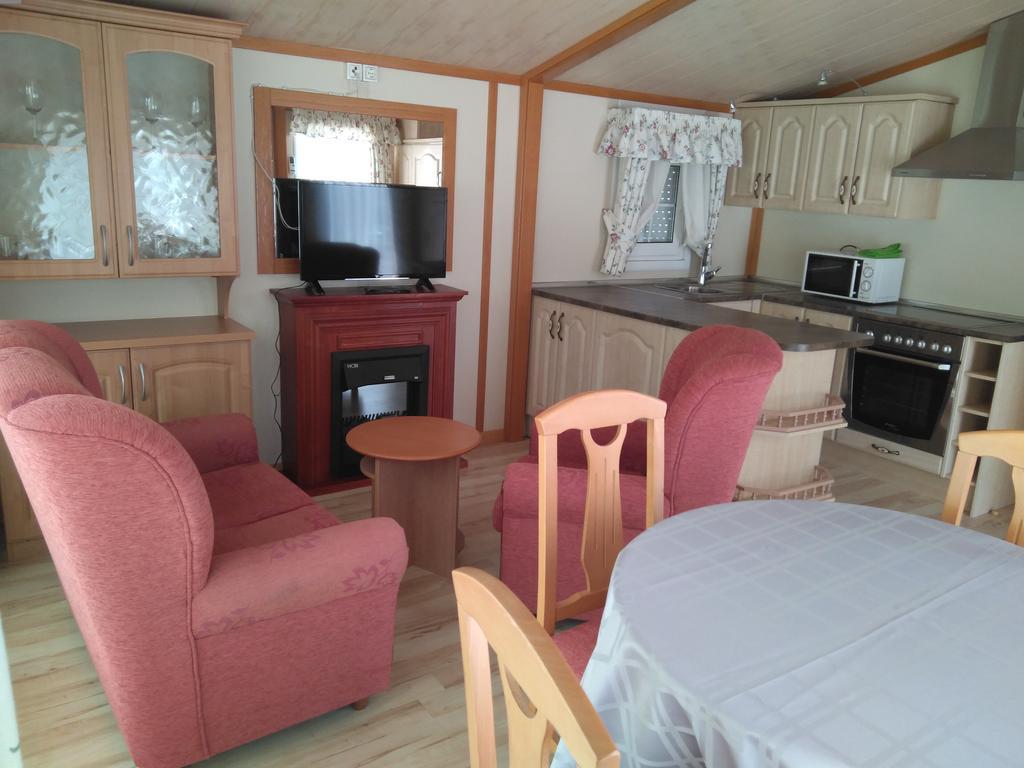 Camping Fuentes Blancas Бургос Экстерьер фото